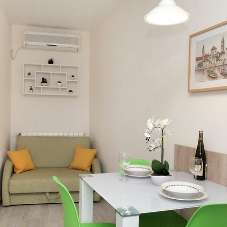 Apartments Viki Trogir Exteriér fotografie