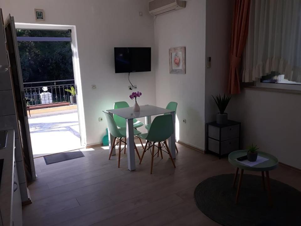 Apartments Viki Trogir Exteriér fotografie