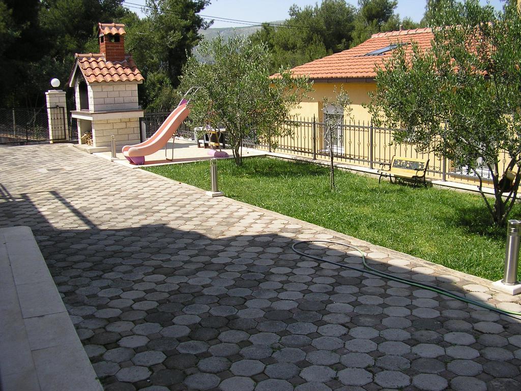 Apartments Viki Trogir Exteriér fotografie
