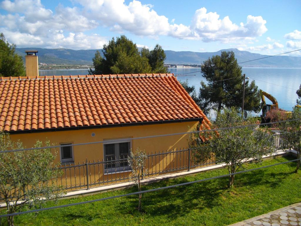 Apartments Viki Trogir Exteriér fotografie